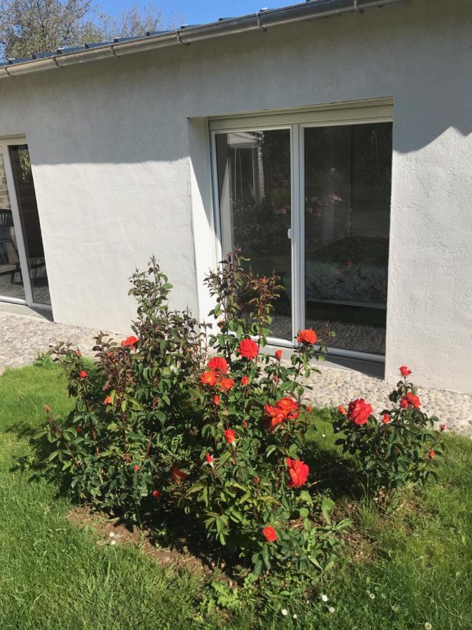 Maison Blanche En Cote De Nacre Mathieu Exteriör bild